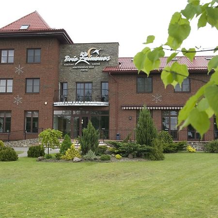 Prie Zeimenos Hotel Kaltanenai Buitenkant foto